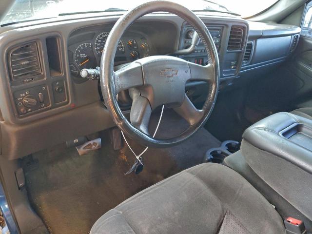 Chevrolet Silverado C1500 Image 11