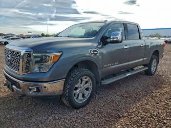  Salvage Nissan Titan