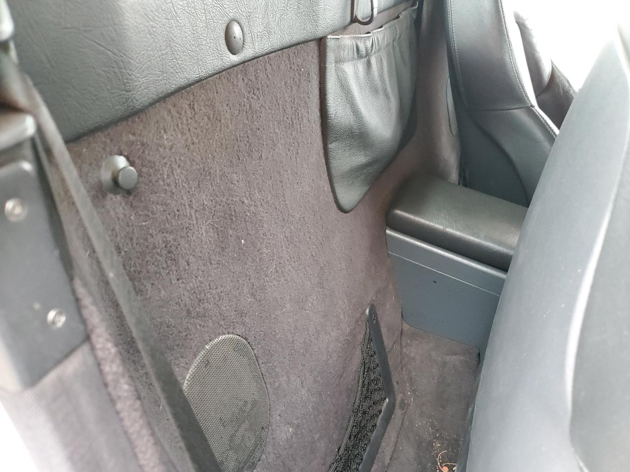 Mercedes-Benz Slk-class 320 Image 9