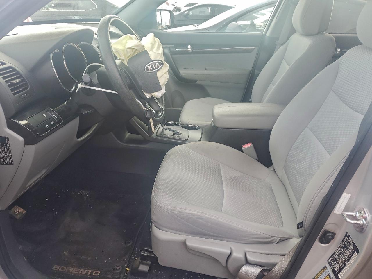 Kia Sorento Lx Image 12