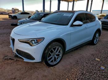  Salvage Alfa Romeo Stelvio