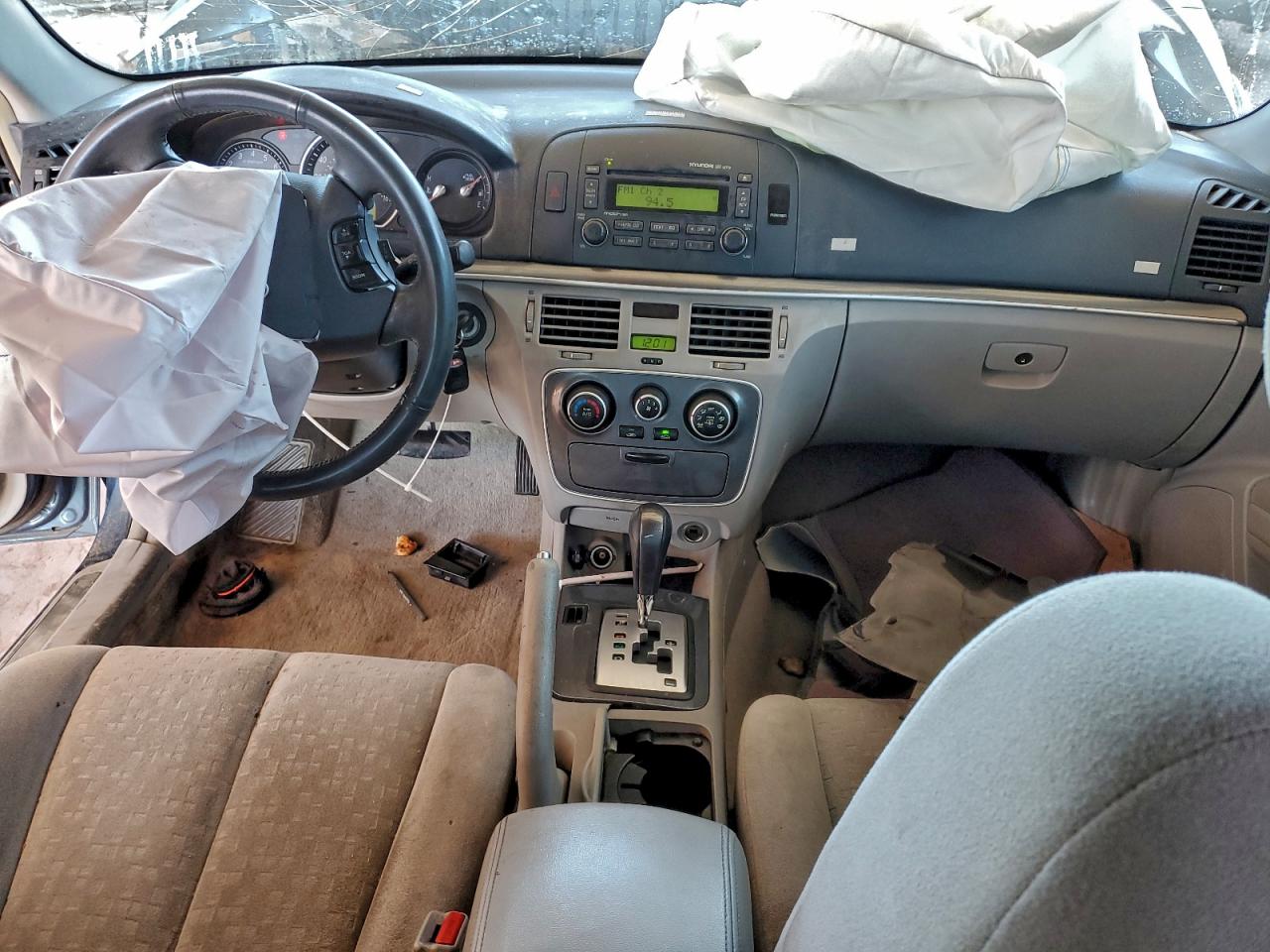 Hyundai SONATA Gls Image 7