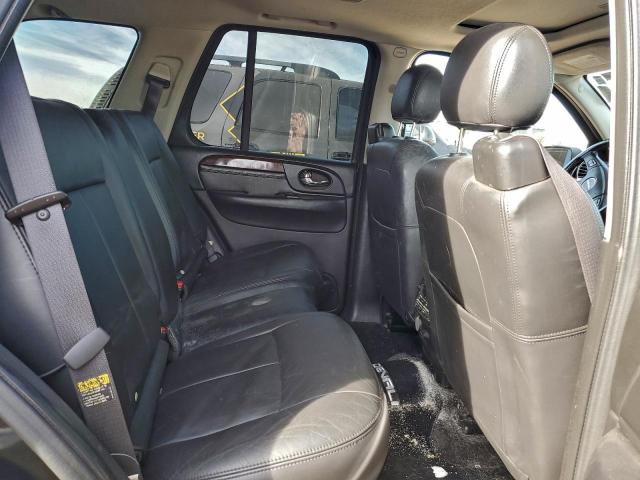 GMC Envoy Denali Image 10