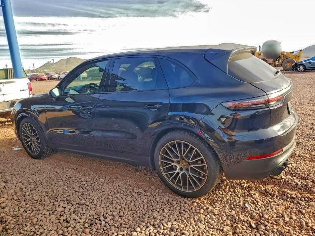 Porsche Cayenne S Image 6