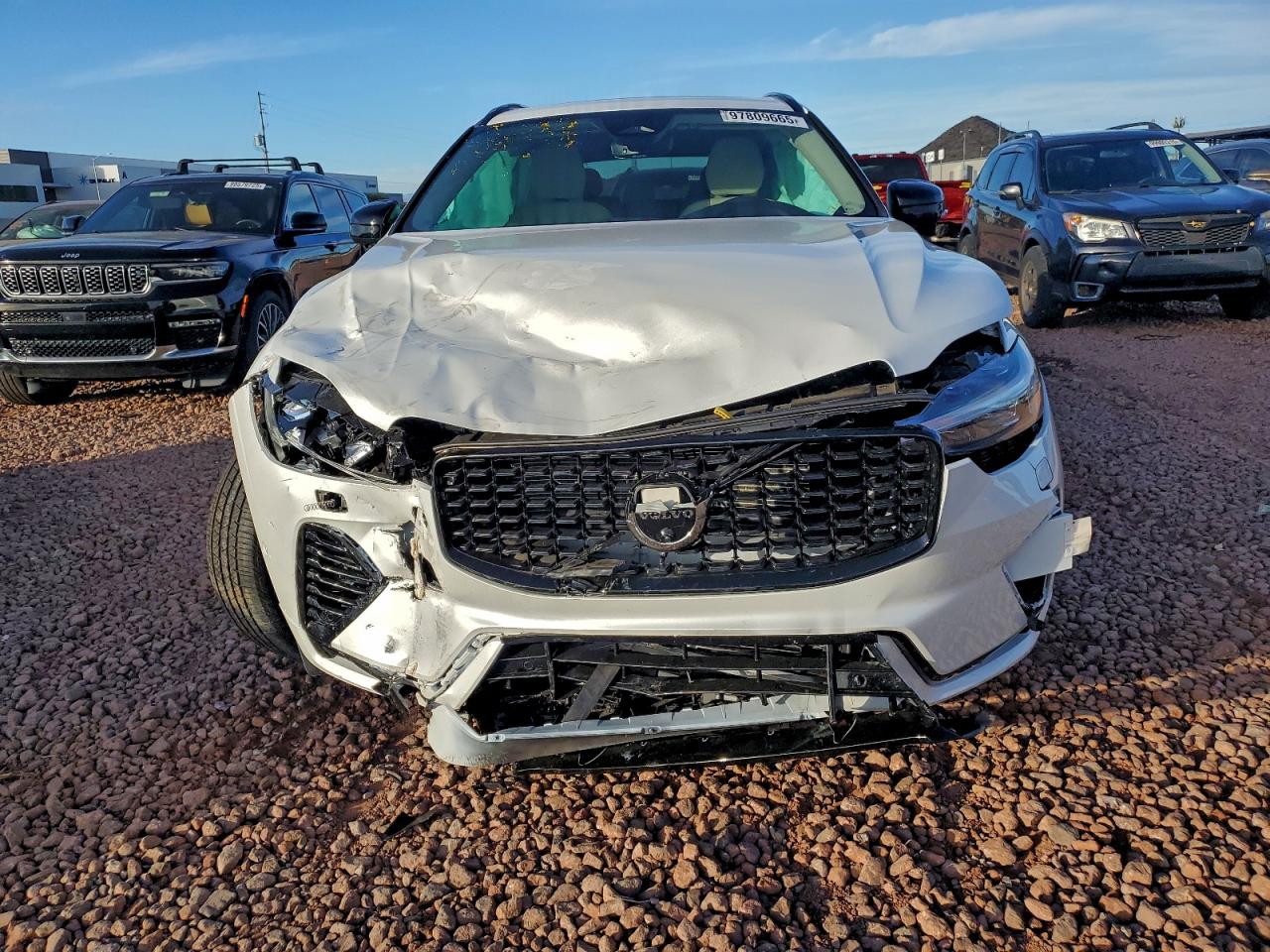 Volvo Xc60 Plus Plus Image 2