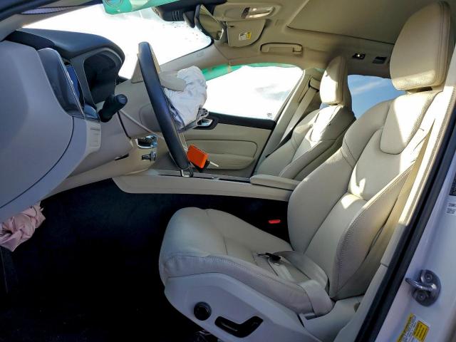 Volvo Xc60 Plus Plus Image 9