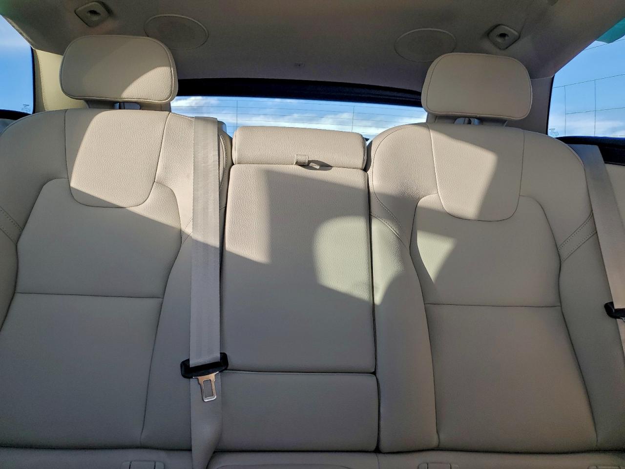 Volvo Xc60 Plus Plus Image 4