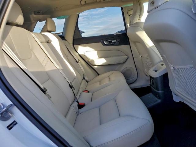 Volvo Xc60 Plus Plus Image 8