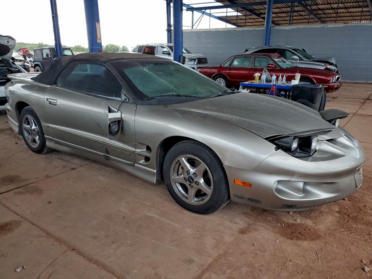 Pontiac Firebird Image 10