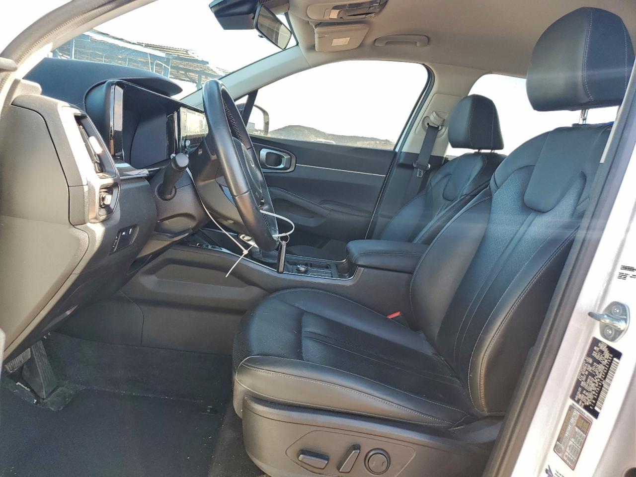 Kia Sorento S Image 4