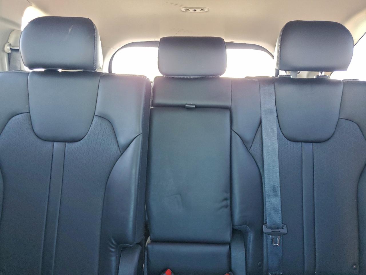 Kia Sorento S Image 12