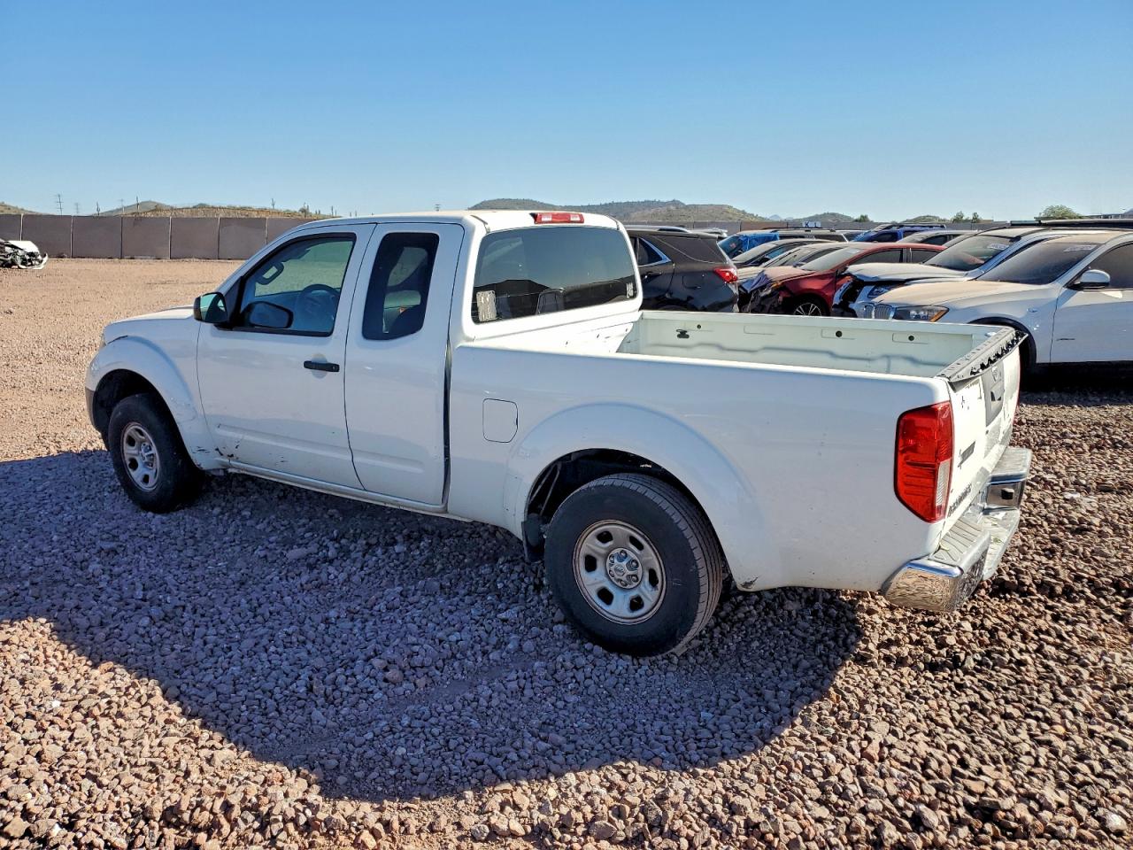 Nissan Frontier S Image 9