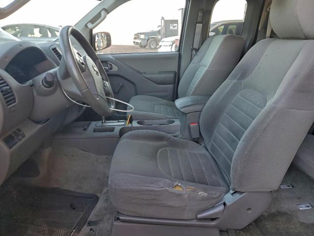 Nissan Frontier S Image 8