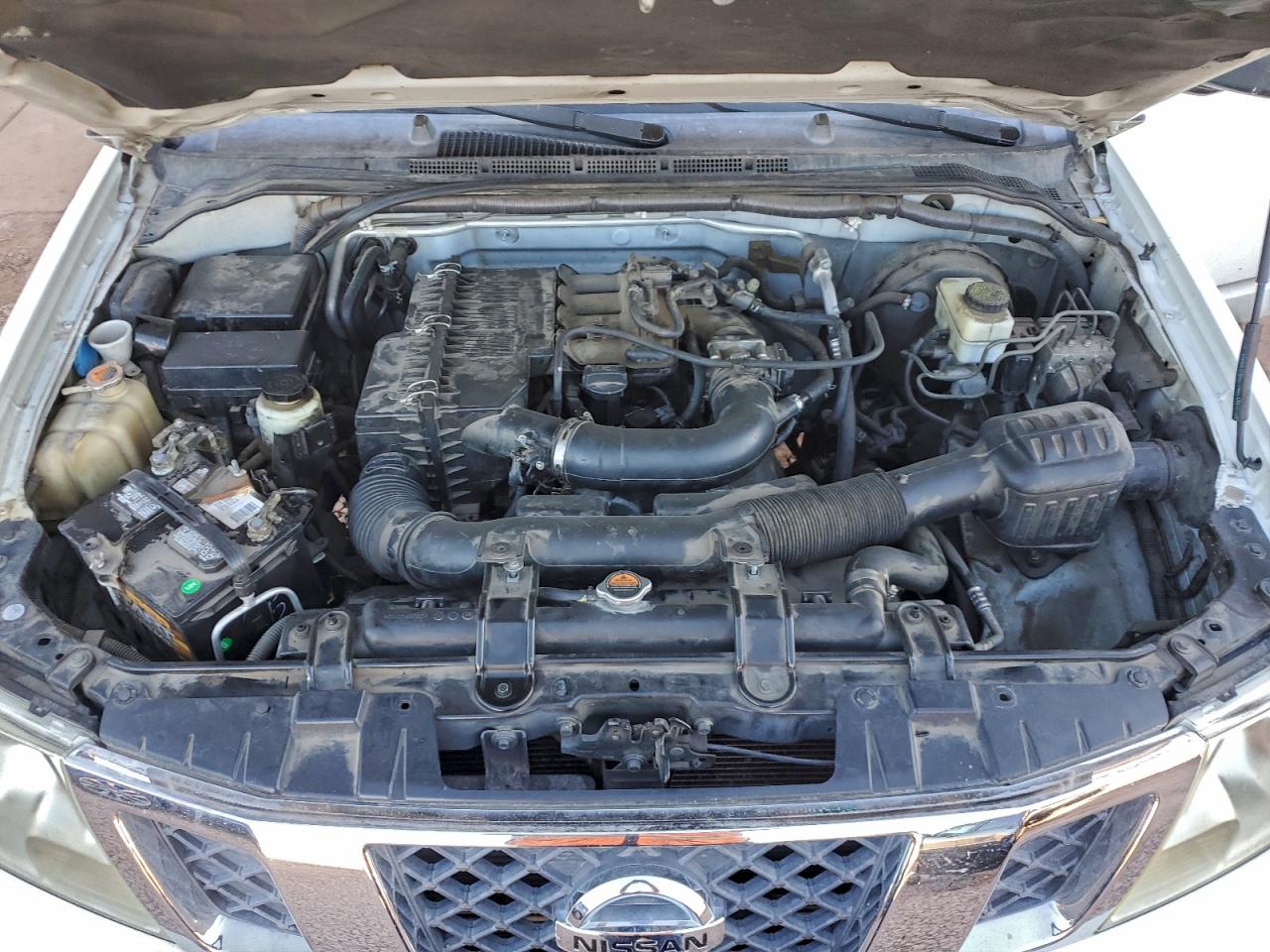 Nissan Frontier S Image 11