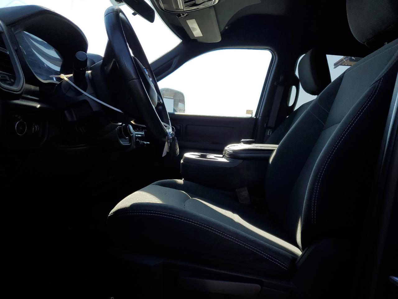 Ram 2500 Tradesman Image 12