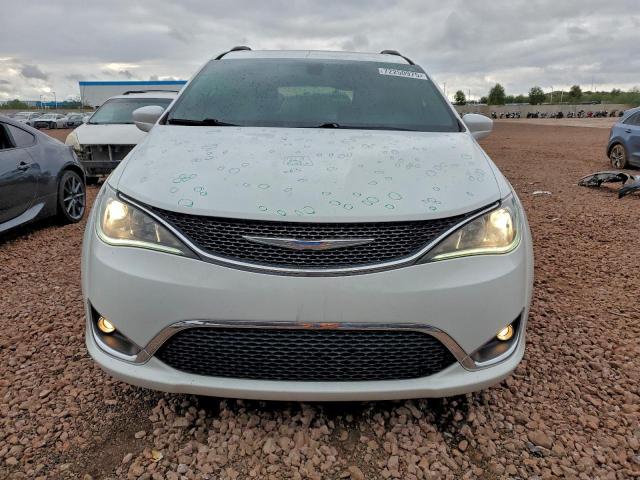 Chrysler Pacifica Touring L Image 9