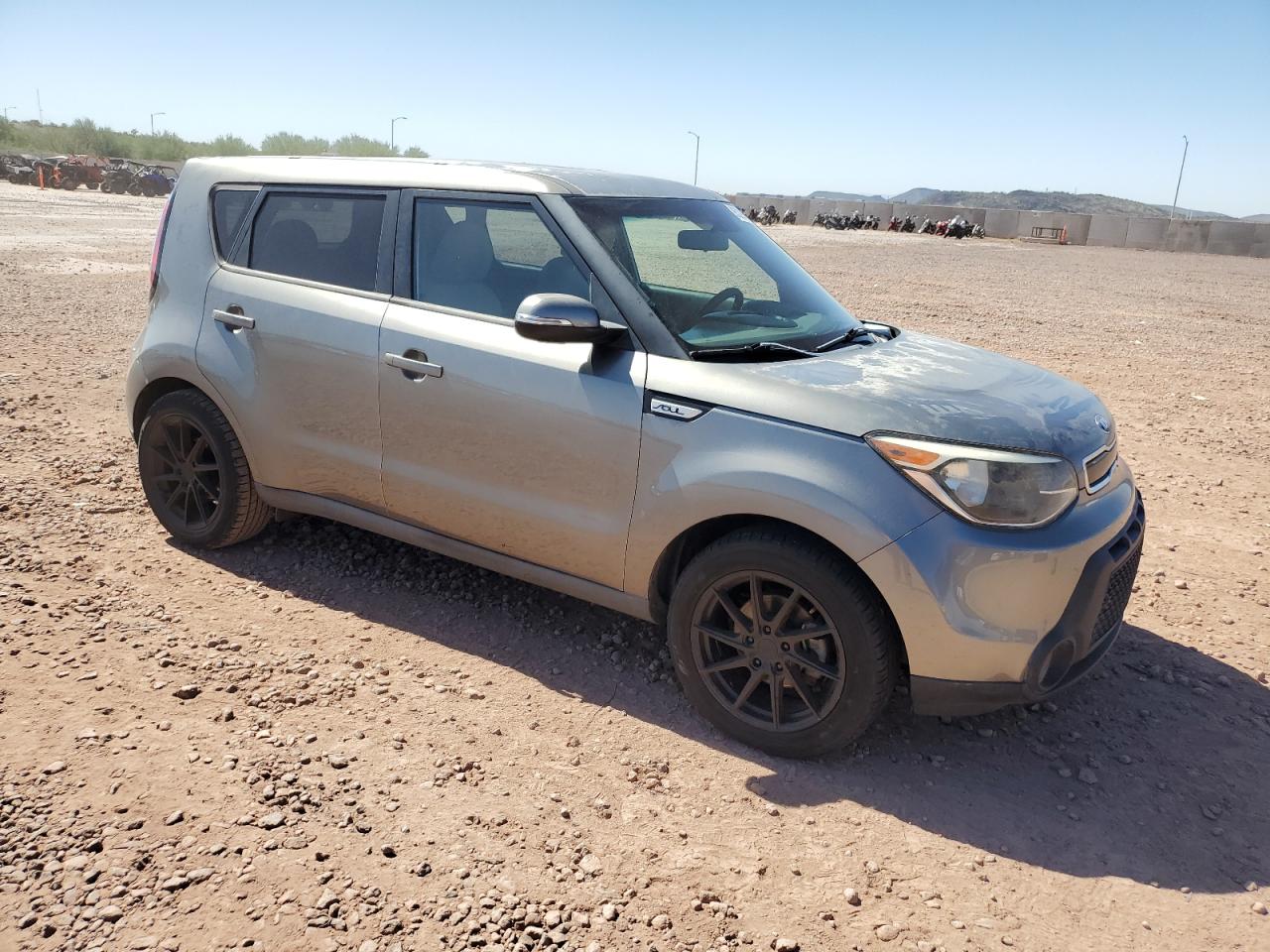 Kia Soul + Image 10