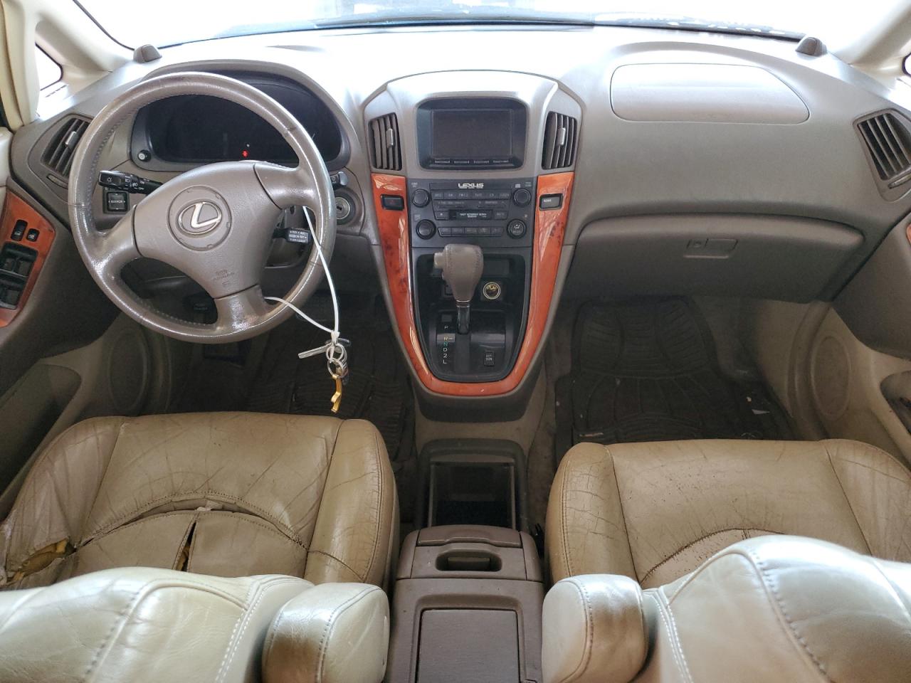 Lexus RX 300 Image 10