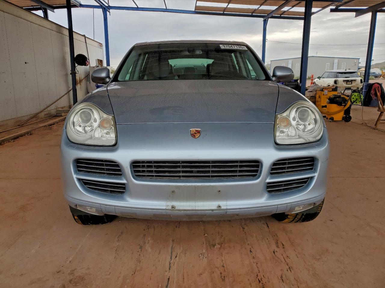 Porsche Cayenne S Image 5