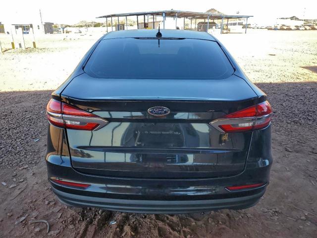 Ford Fusion S Image 9