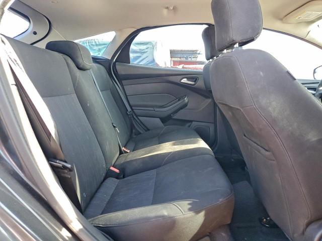 Ford Focus Se Image 4