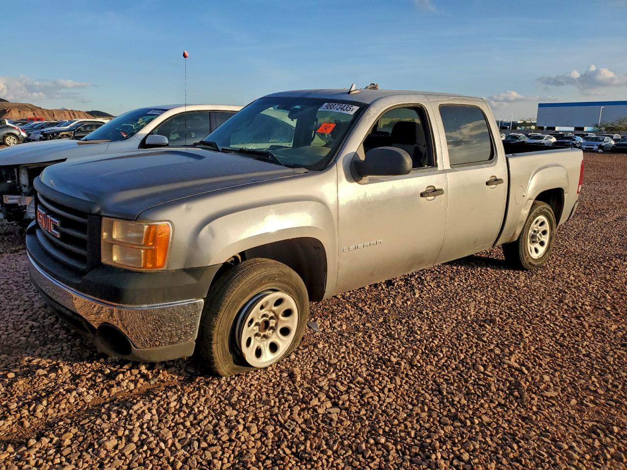 GMC Sierra C1500 Image 1