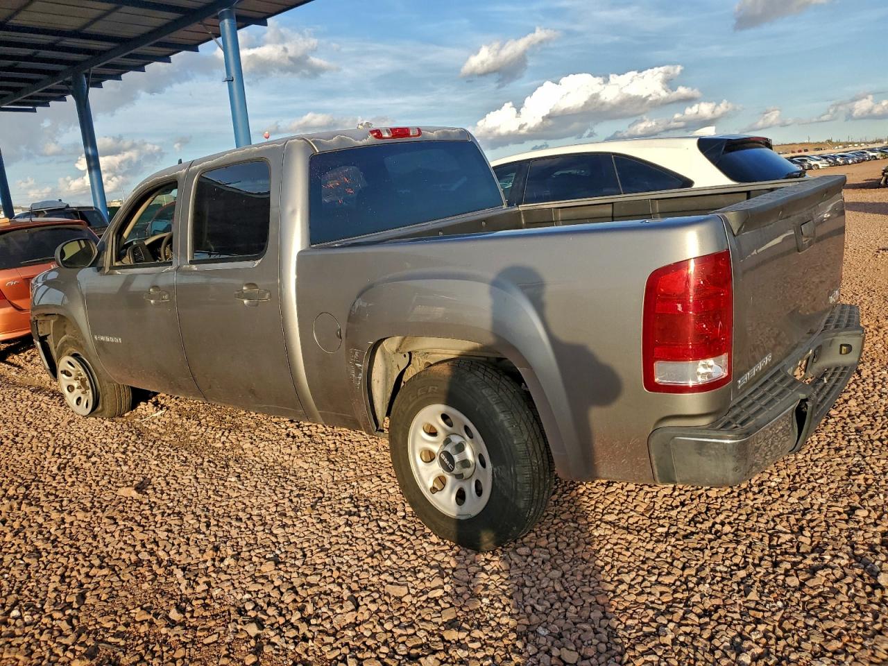 GMC Sierra C1500 Image 5