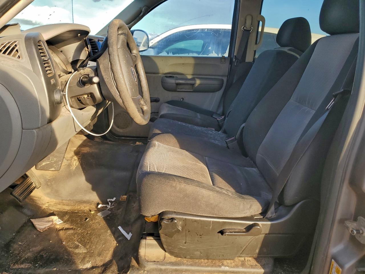 GMC Sierra C1500 Image 7