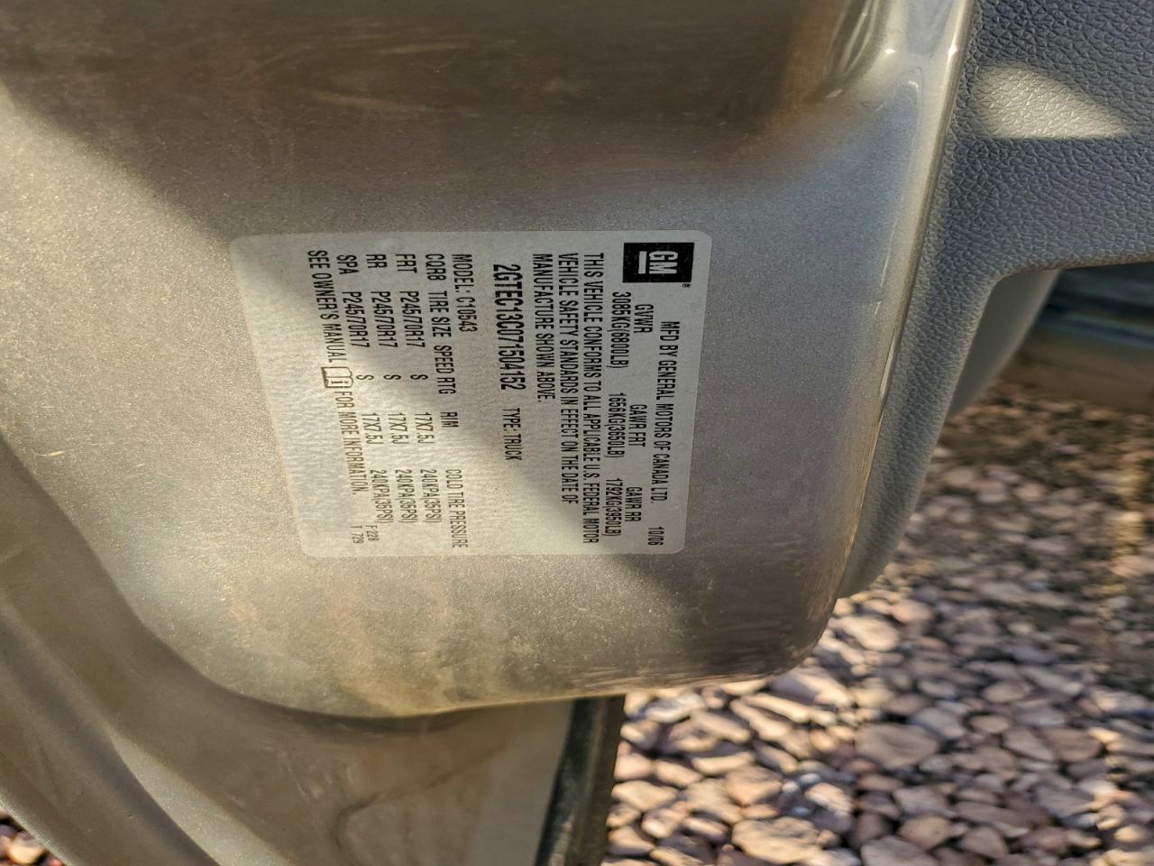 GMC Sierra C1500 Image 8