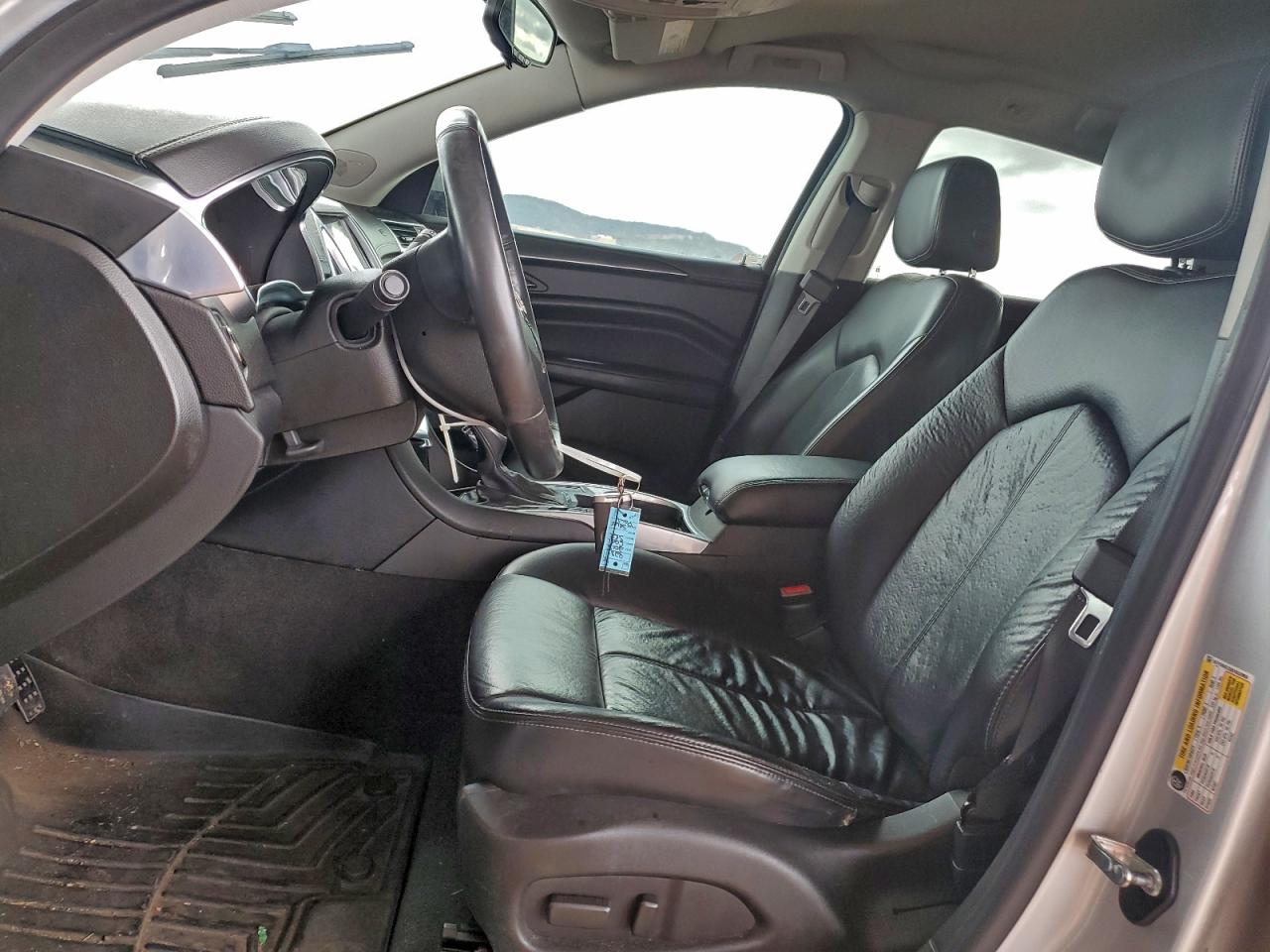 Cadillac SRX Image 9