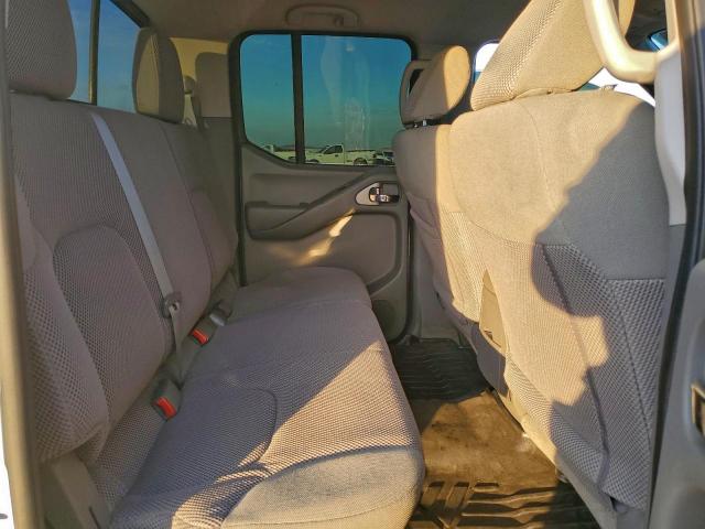 Nissan Frontier S Image 7