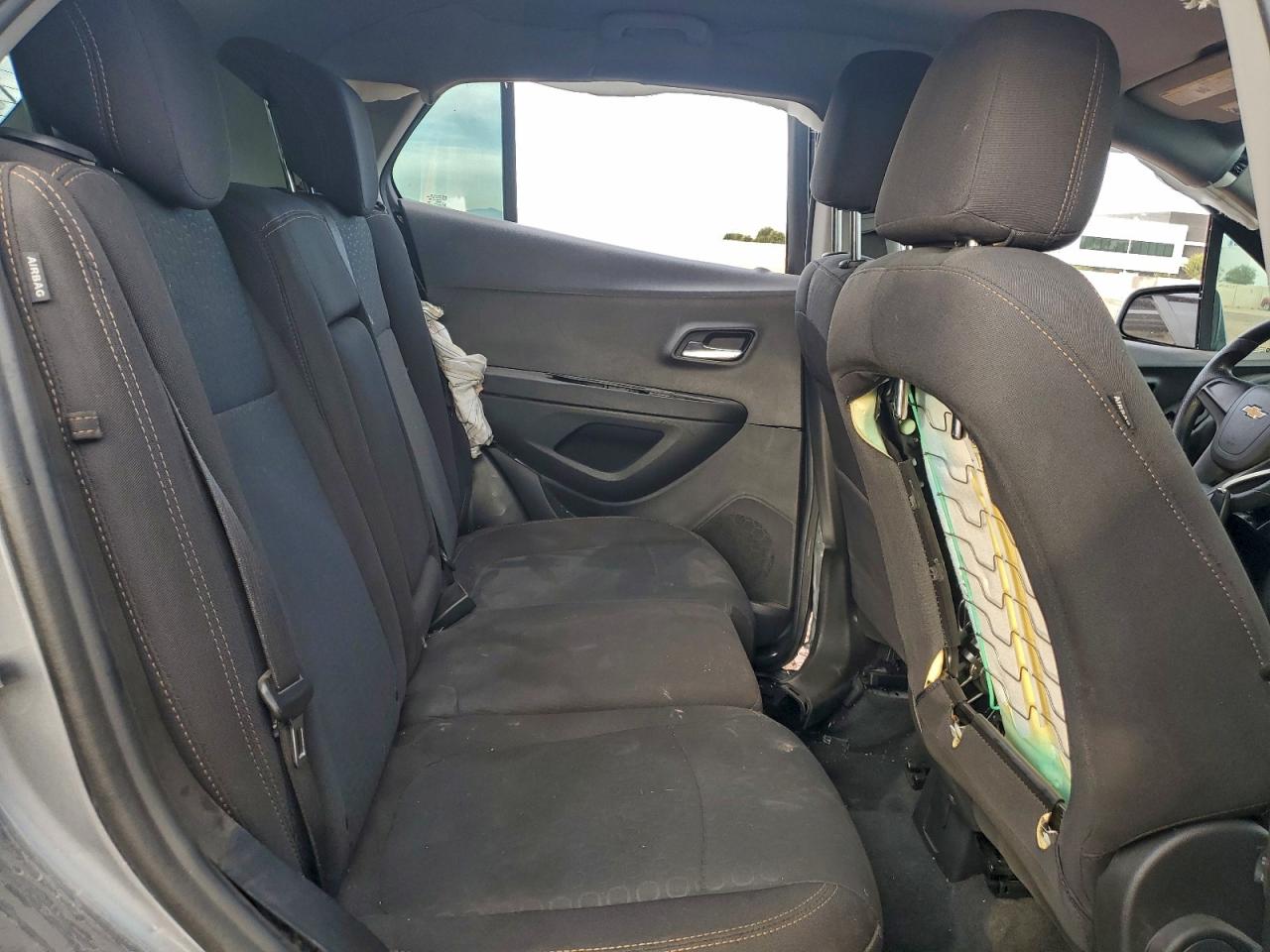 Chevrolet Trax Ls Image 12