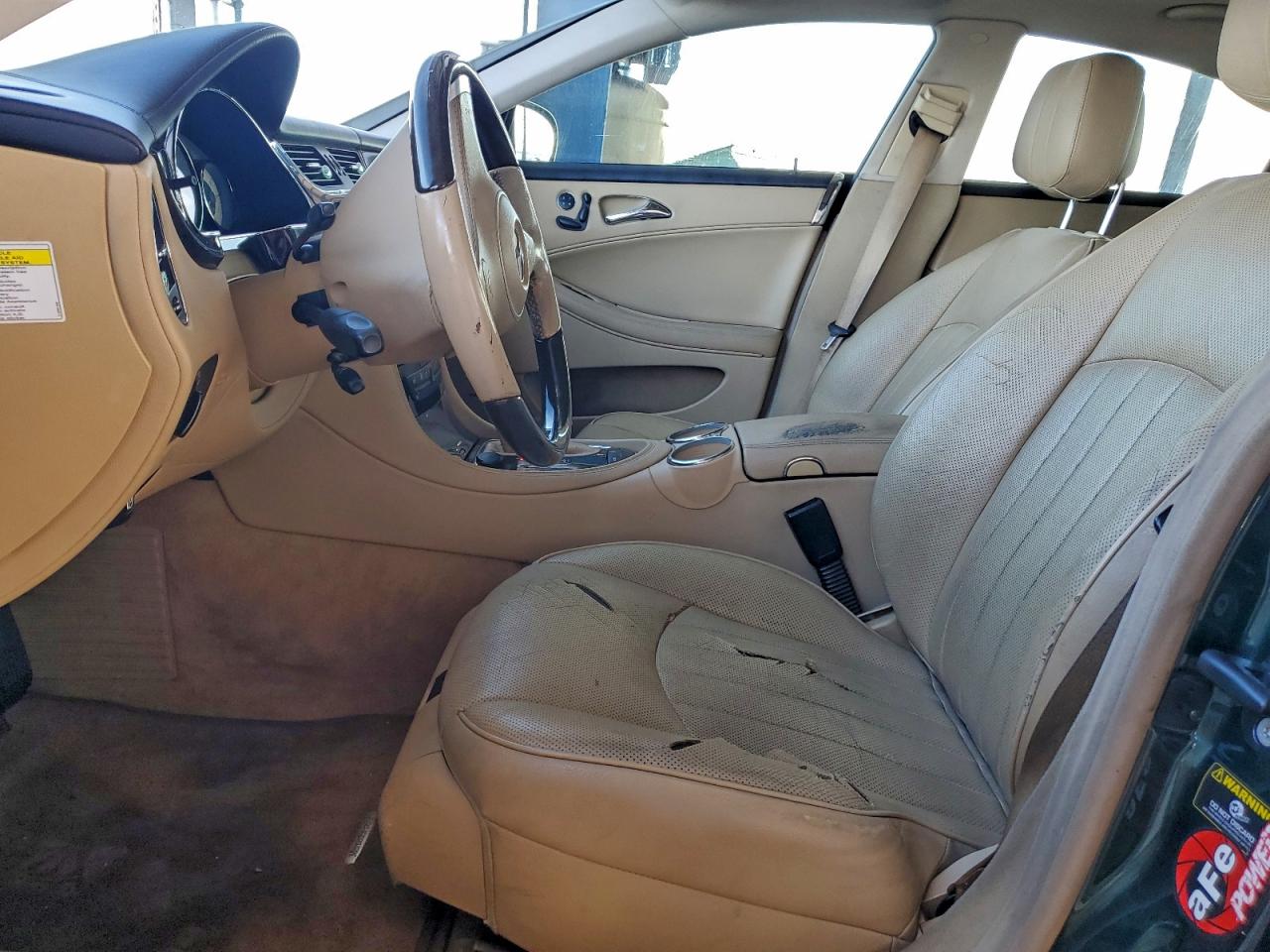 Mercedes-Benz Cls-class 550 Image 9