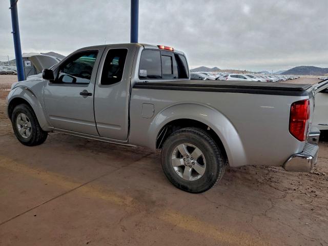 Nissan Frontier Sv Image 2