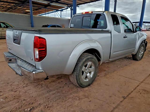 Nissan Frontier Sv Image 8