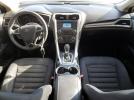 Ford Fusion Se Image 6