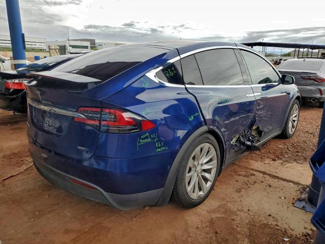 Tesla Model X Image 3