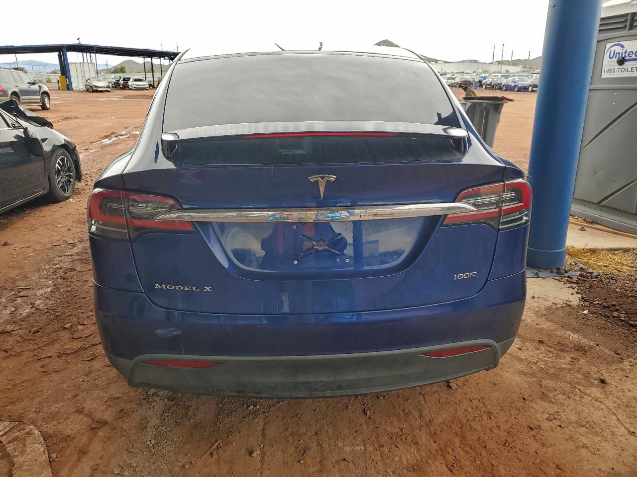 Tesla Model X Image 11