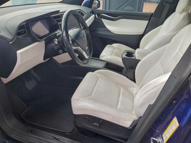 Tesla Model X Image 12