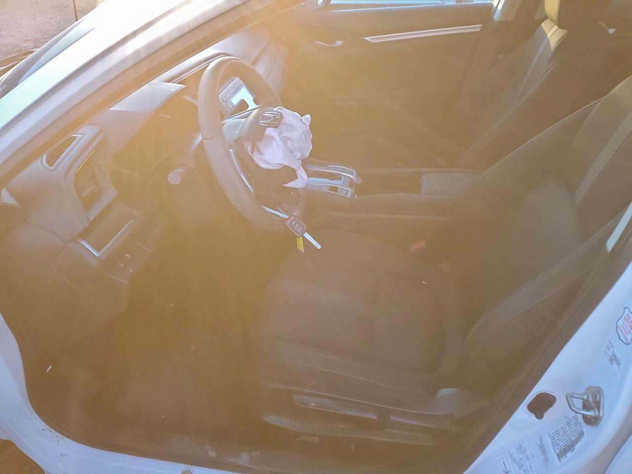 Honda Civic Lx Image 10