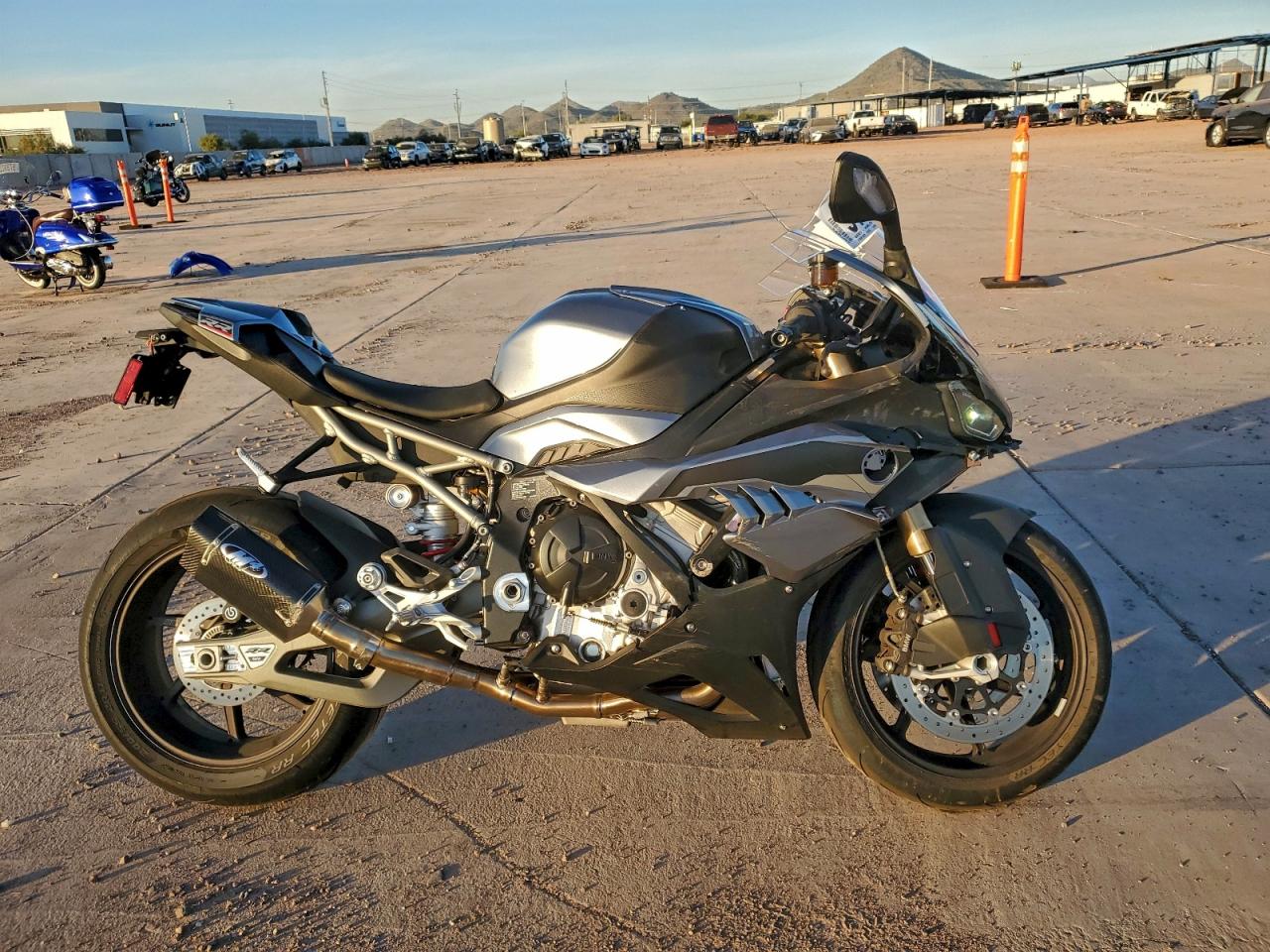 BMW S Rr Image 1