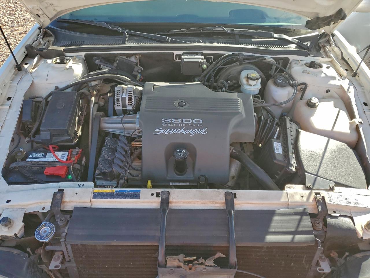 Buick Park Ave Ultra Image 10