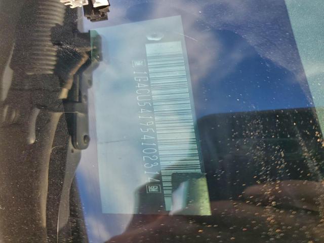 Buick Park Ave Ultra Image 12