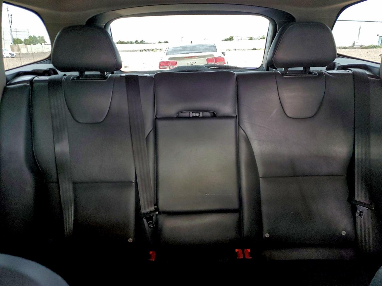 Volvo XC60 T5 Premier Image 2