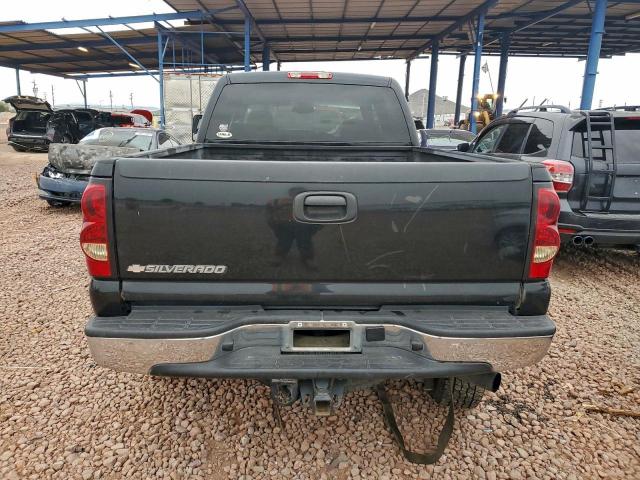 Chevrolet Silverado K2500 Heavy Duty Image 11