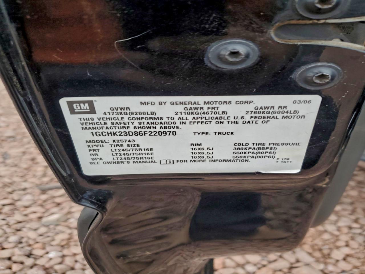 Chevrolet Silverado K2500 Heavy Duty Image 7