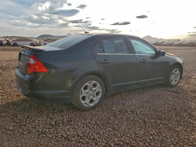 Ford Fusion Se Image 2