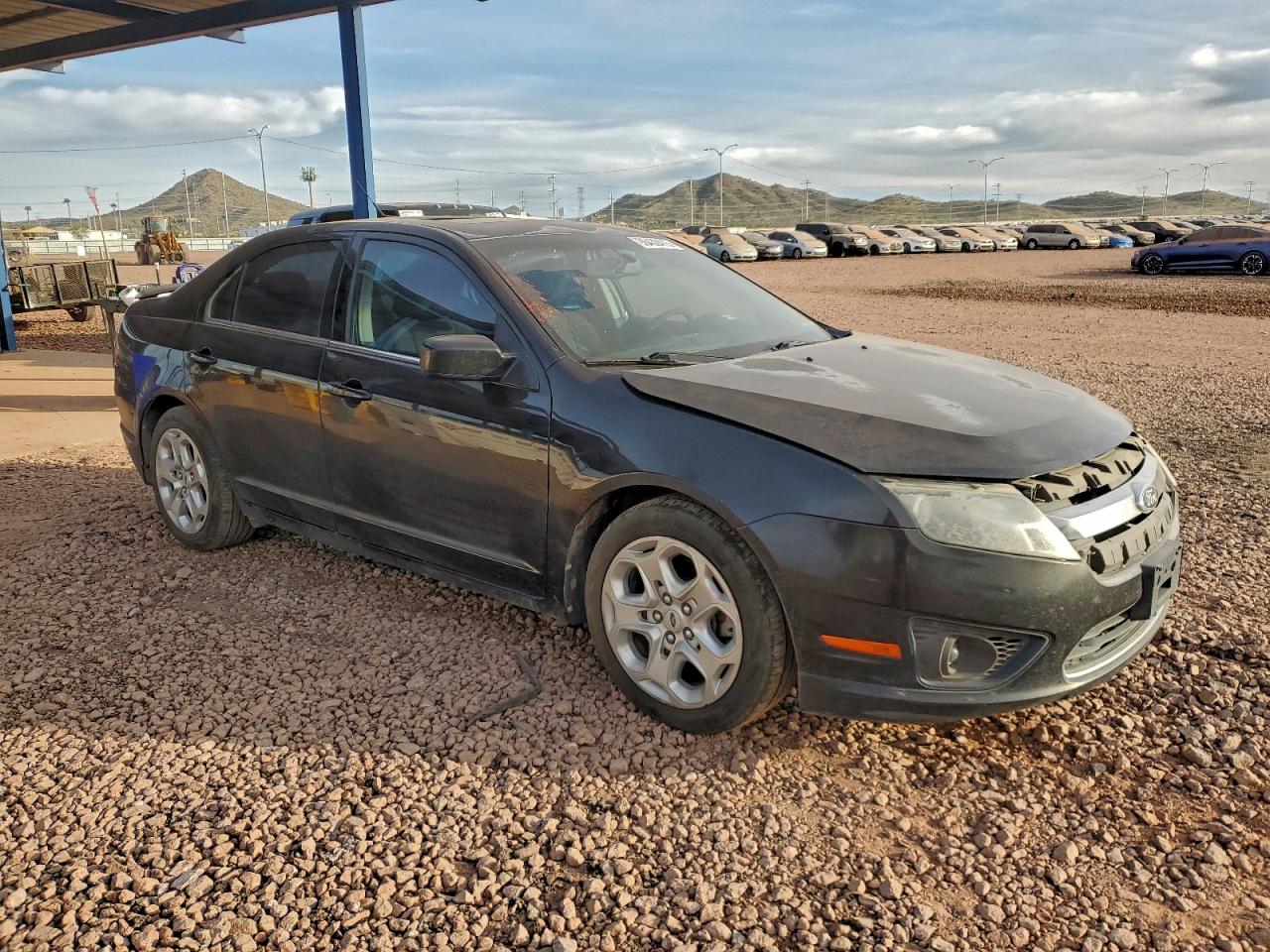 Ford Fusion Se Image 6