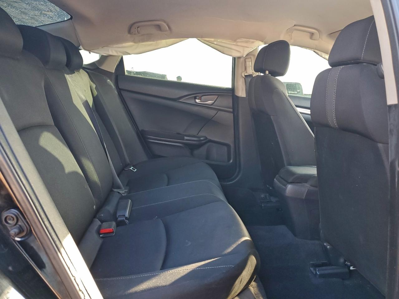 Honda Civic Lx Image 4