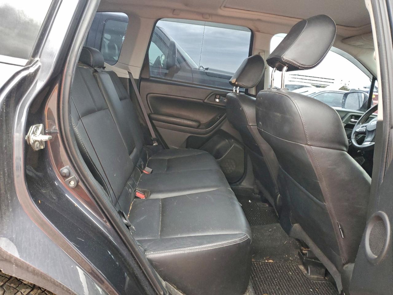 Subaru Forester 2.0xt Touring Image 5